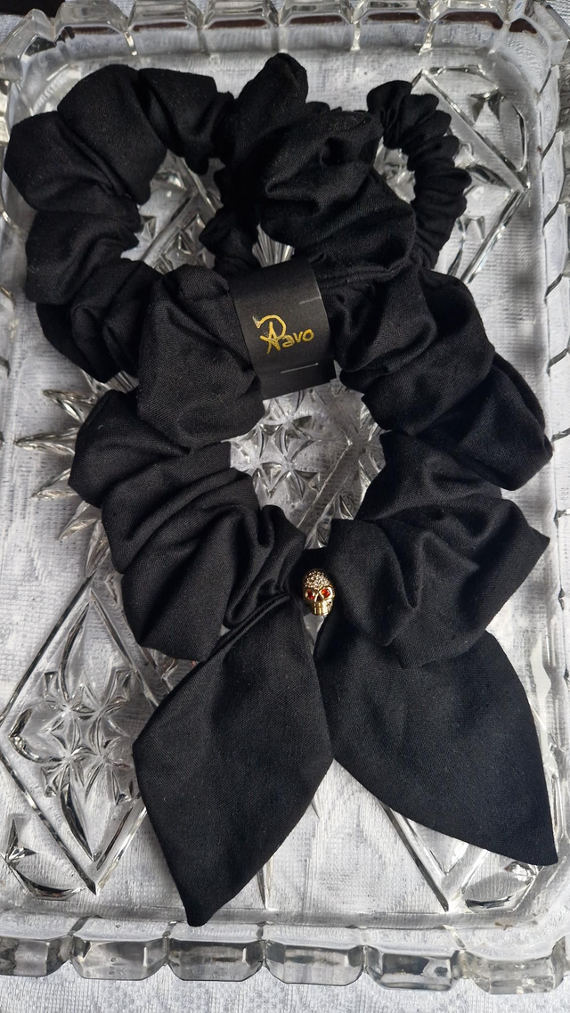 SKULL Scrunchies Set 