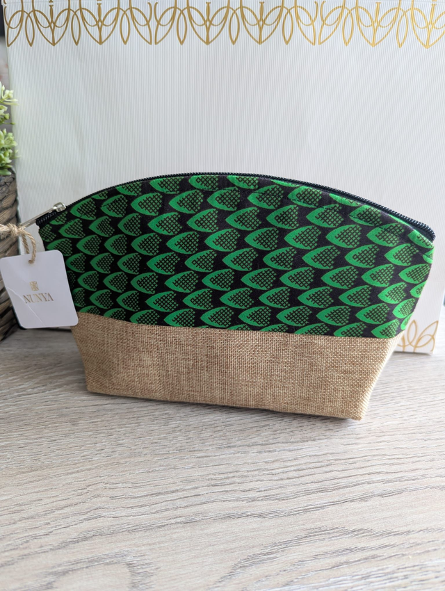 Lot de pochettes en wax et toile de jute