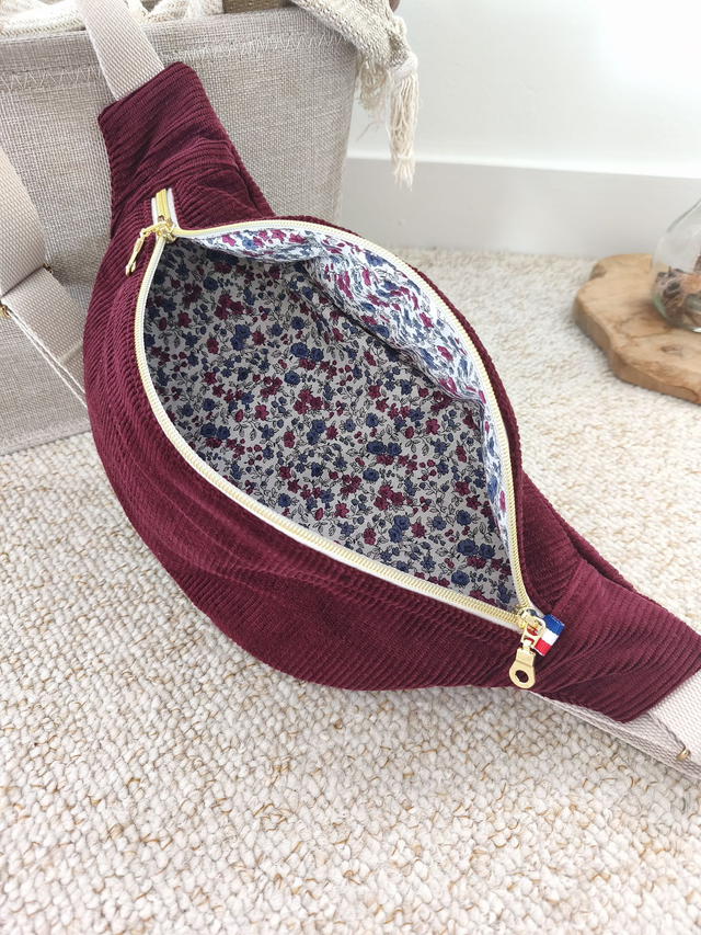 Banane Adulte velours côtelé bordeaux et fleurs en bordeaux/bleu