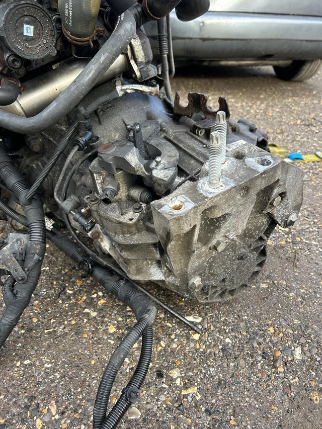 (USED) Ford Transit MK7 / MK8 / Custom 2.2 TDCi 6 Speed Manual Euro 5 Gearbox