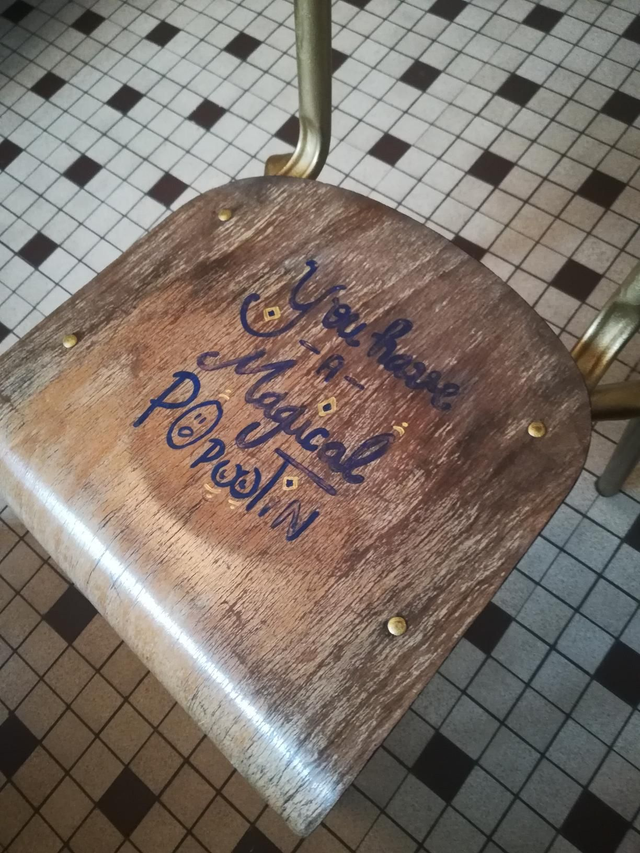 CHAISE MAGICAL POPOTIN