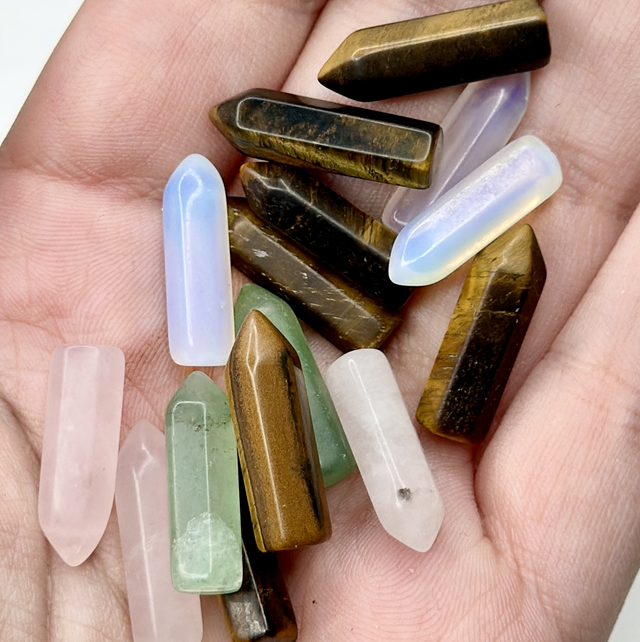 15 x mixed mini towers 