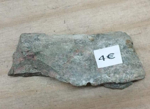 unakite (pierre brute) 