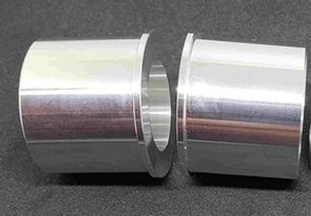 TRIUMPH BONNEVILLE BOBBER & T120 2016 - CAPTIVE WHEEL SPACERS FULL SET.