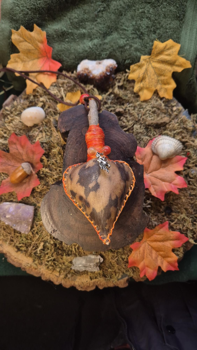 Stag Örva-oddr Shamanic Necklace Rattle: