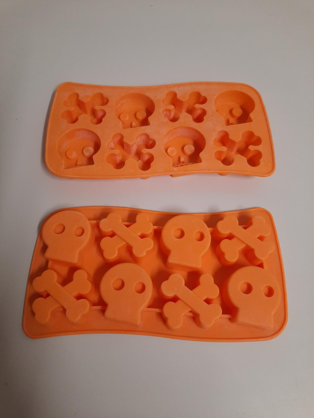 Moule silicone HALLOWEEN 🎃 occasion ( lot de 2 moules ) 
