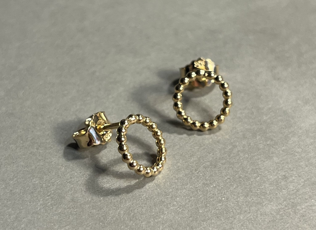 Ohrschmuck DOTS rund klein goldplattiert