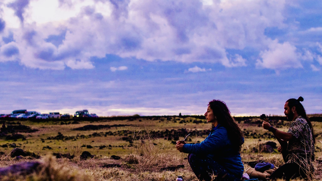 Sunrise at Tongariki with Live Music 