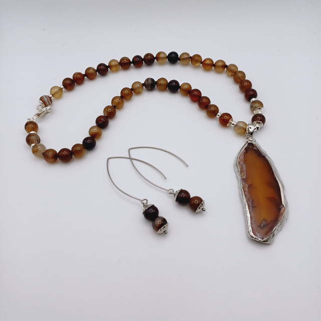 SOLO COLLANA CON CIONDOLO Agata Marrone