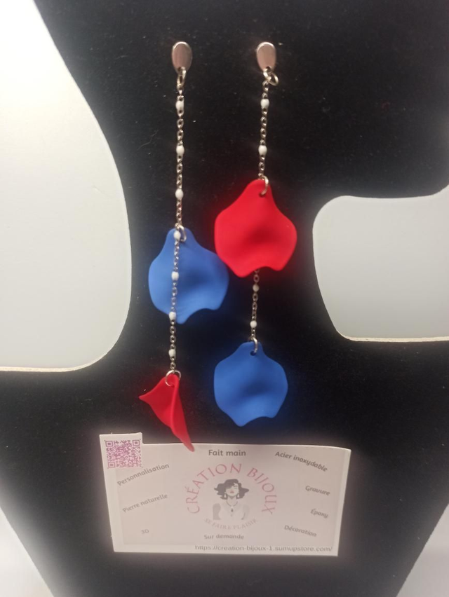 Boucle d'oreille pétale 