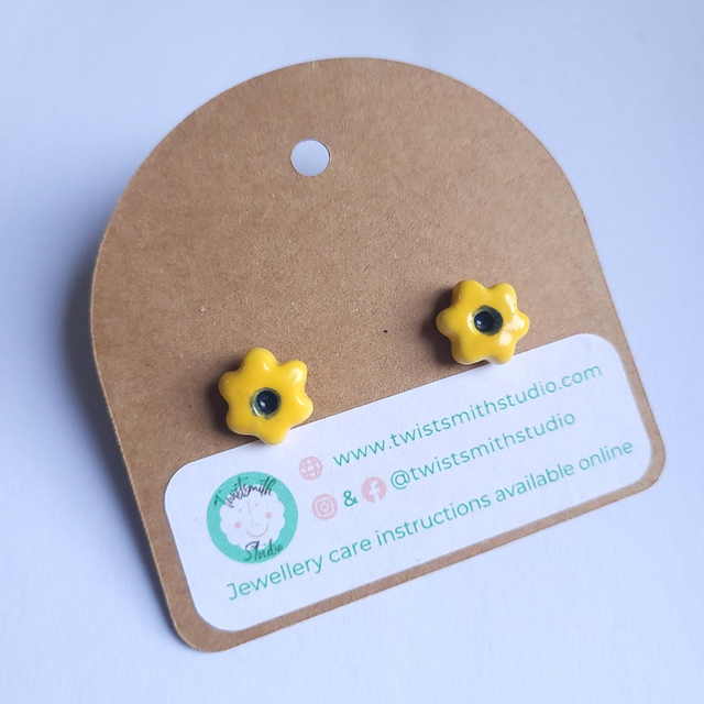 Daisy Stud Earrings - 4 Colourways Available