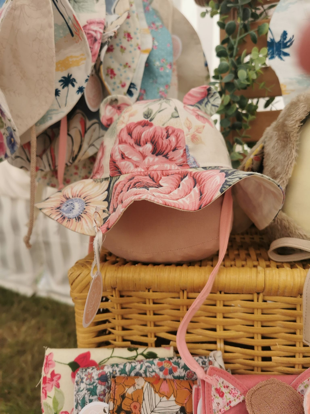 Vintage Floral Bear Sunhat