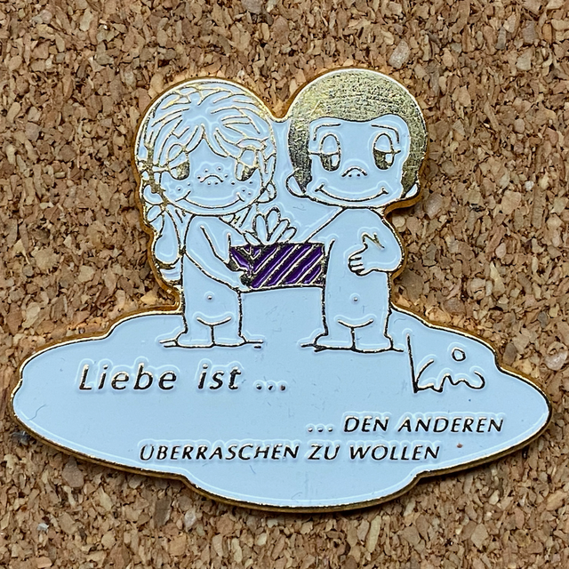Pin Liebe ist… den anderen überraschen zu wollen