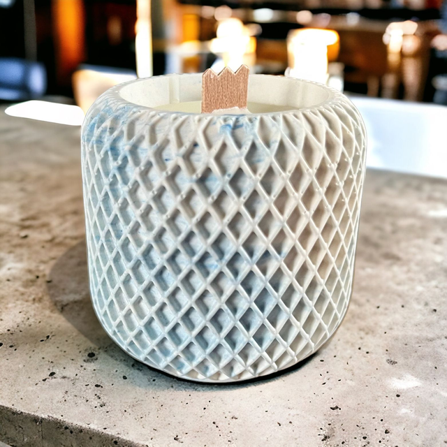 Bougie Parfumée à la cire d&#039;abeille - Parfum Muffin Myrtilles - 85g  