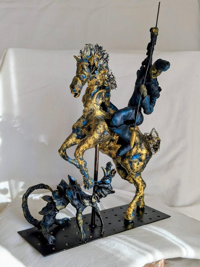 Saint Georges à cheval terrassant le Dragon - sculpture