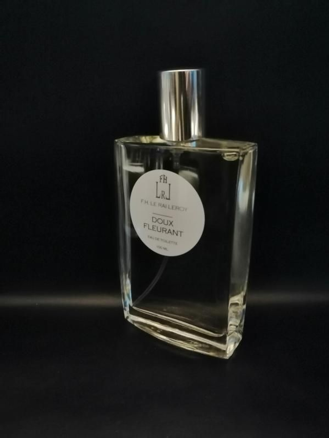 "Doux Fleurant" 100 ml / E. de Toilette