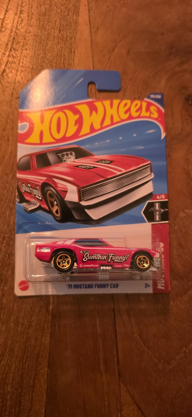 Ford mustang funny car 1971