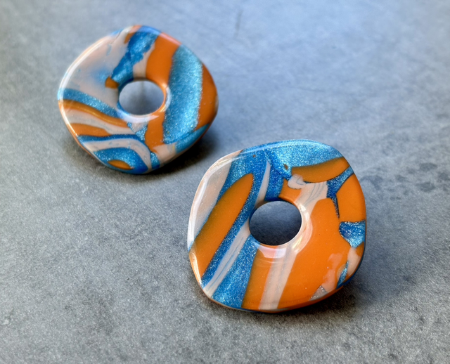 CURBIK #009