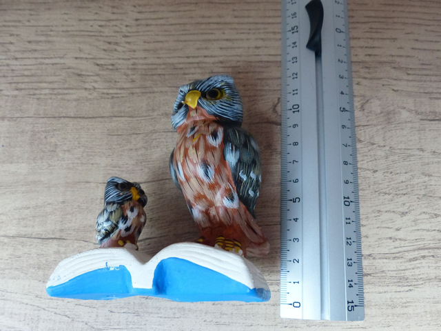 Figurines chouettes savantes sur livre peintes main, cadeau enseignant, professeur, maman, souvenir lecture conte du soir, cadeau fête père
