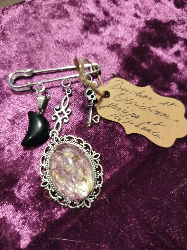 Broche obsidienne et bardane argenté 