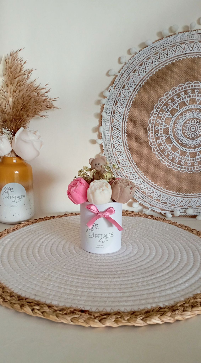 Bouquet naissance parfum mimosa - "Mon premier câlin"