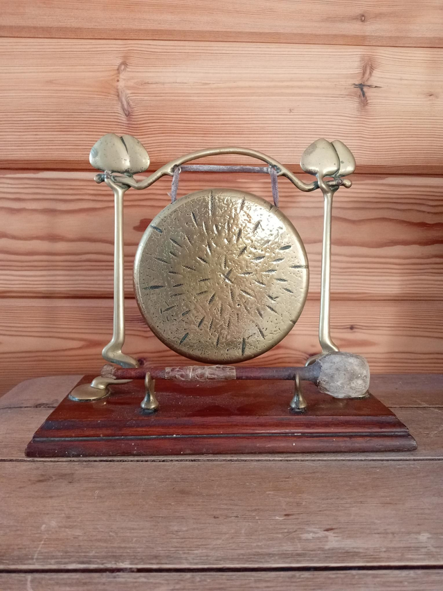 Art Nouveau Dinner Table Gong