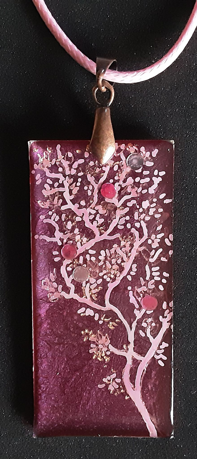 Pendentif grand rectangle collection Floral couleur raisin feuillage bois de rose et petit éclat rose