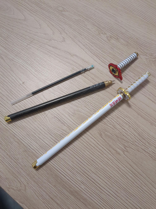 Stylo katana