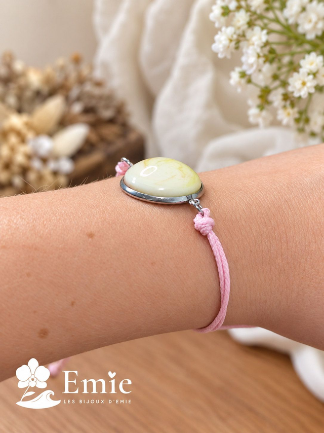 Bracelets - Nina✨ Blanc, soupçon de jaune - Résine Epoxy