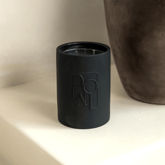 Tuberose &amp; Sandalwood 600g Candle | DOLNI