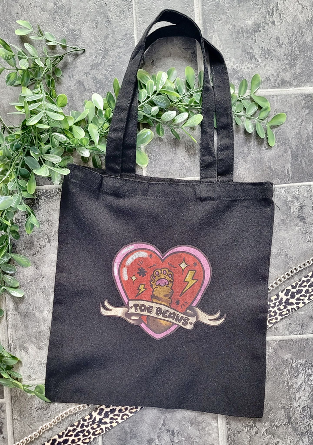 Toe Beans Black Tote Bag – Grunge Distressed Version