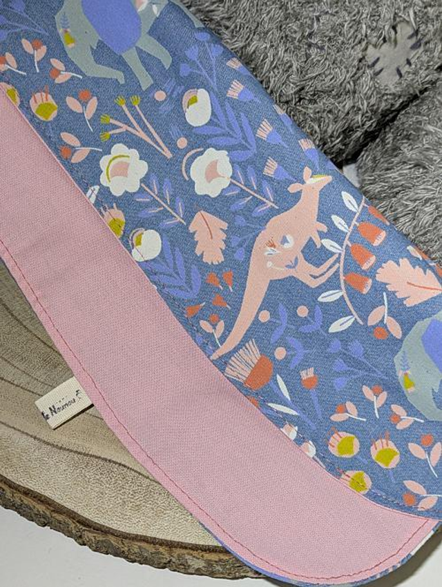 Serviette élastique maternelle