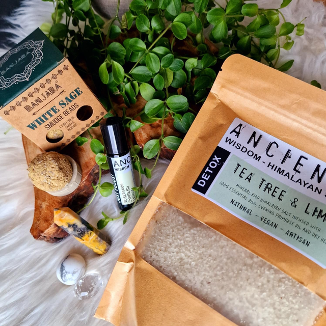 Cleanse, Detox and Focus Wellbeing Box 
