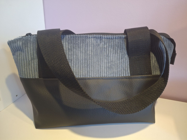 Sac à main ou trousse "TIRCIS" - 115342