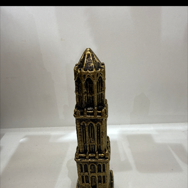 Domtoren - steen 12 cm (kleur goud)