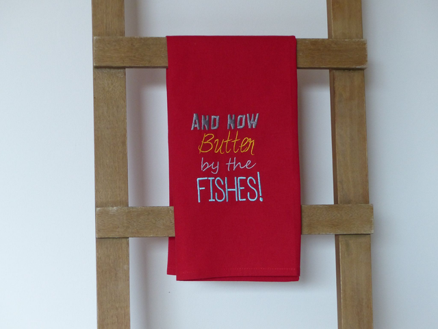 Geschirrtuch rot „And Now Butter By The Fishes“