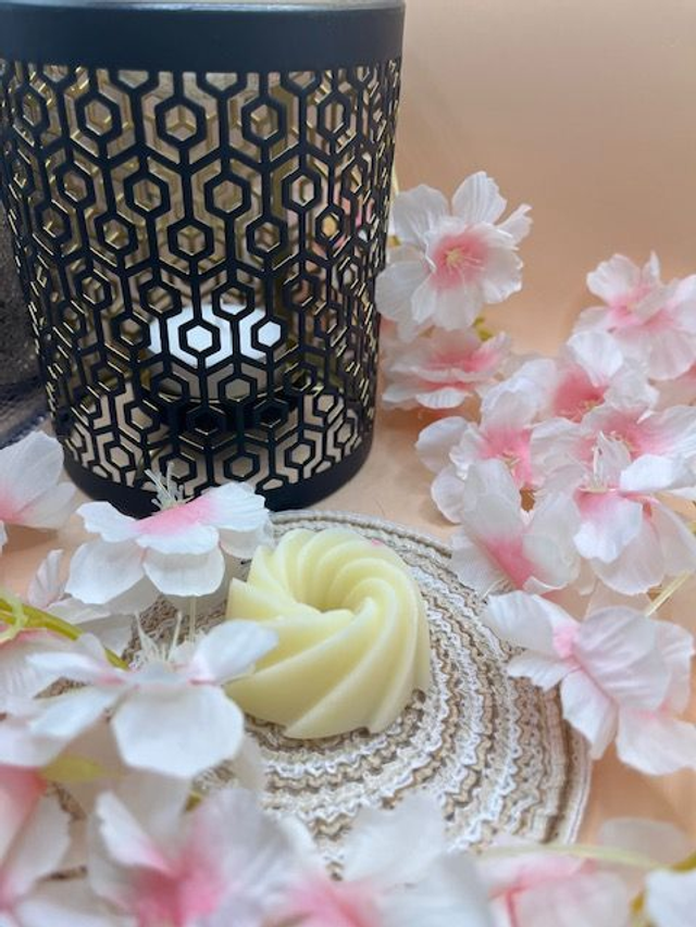 Fondant parfumé Fleur d&#039;amandier - 18 grammes