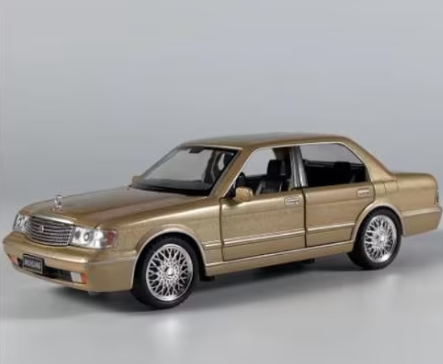 DieCast model van metaal Toyota Crown Royal (1:32)