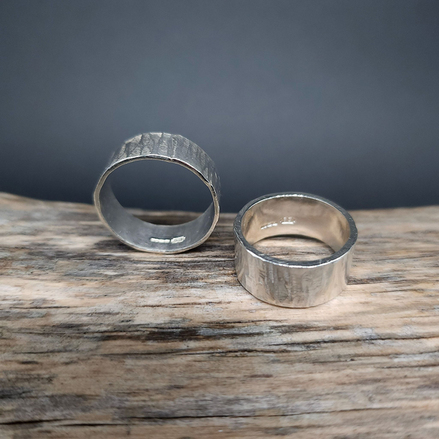 Bark texture rings