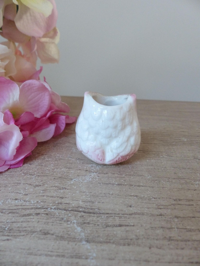 Porte-Pics Apéritif Chouette en Céramique – Figurine Hibou Blanche et Rose Vintage Japon | Petit Pot Déco Table Romantique