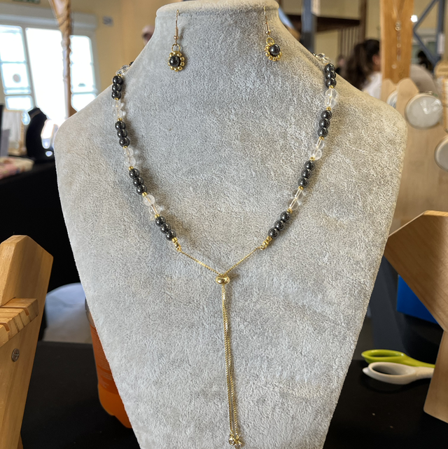 Parure Hématite et Cristal de Roche 