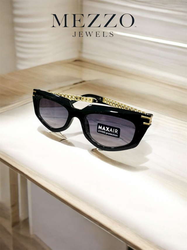 Γυναικεία Γυαλιά Ηλίου Μαύρα Με Χρυσές Λεπτομέρειες