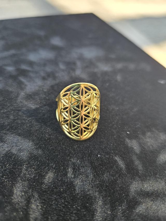 15 - Bague fleur de vie acier inoxydable dorée ajustable 