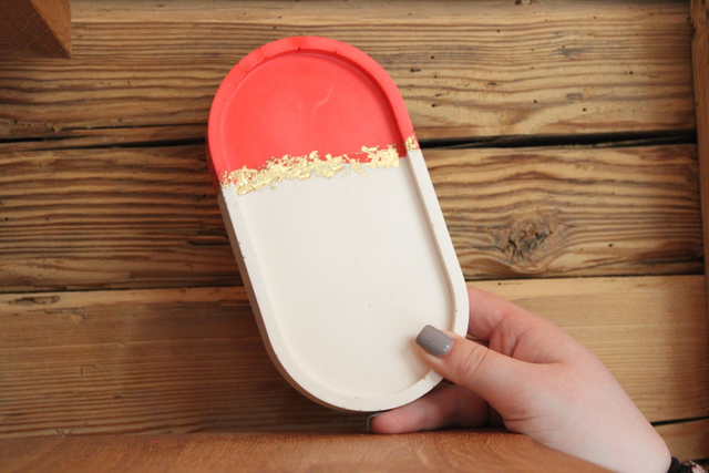 Vide poche bicolore rouge