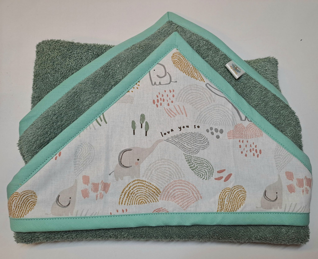 Cape de bain bébé 