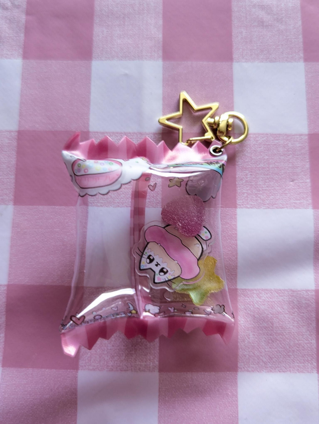 Candy Shaker Keying - cute keychains, kawaii keychains, candy, sweets gift, cat gifts, pink gifts, shaker charm, shaker keychain