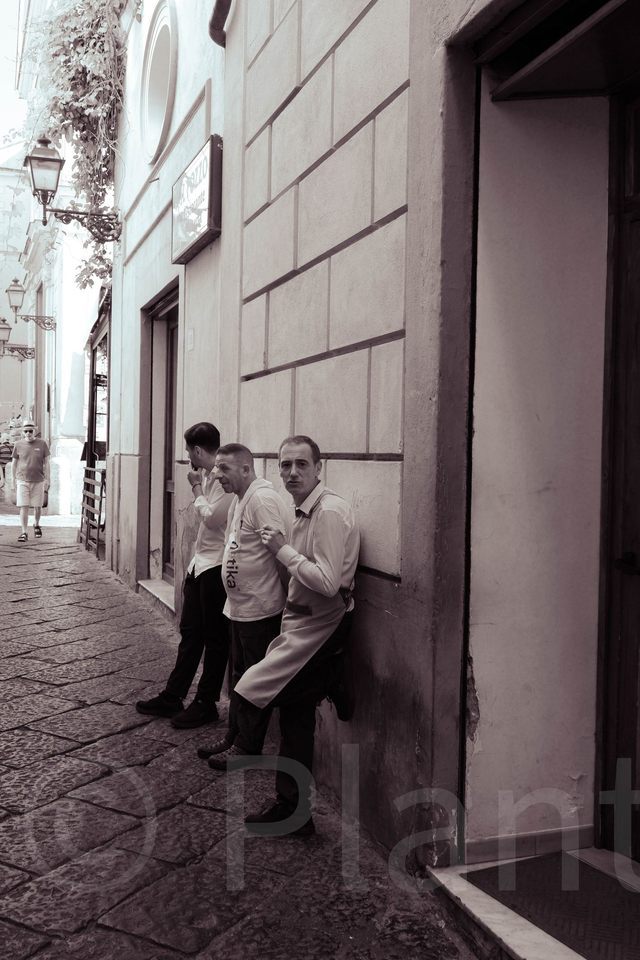 "Una pausa" (a break) - limited edition poster print.