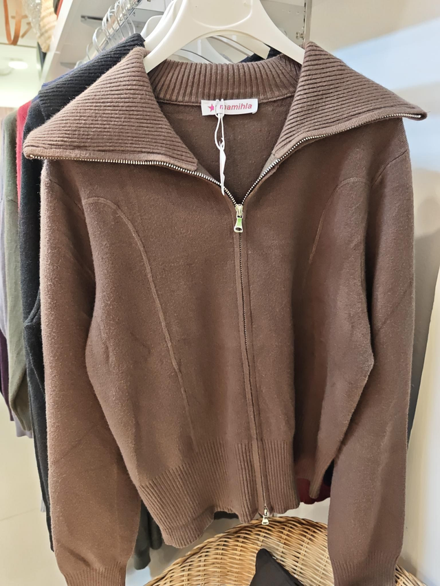 Rebeca punto cremallera 