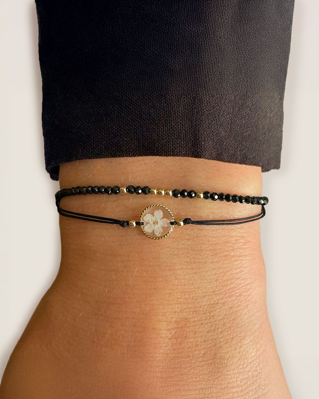 Weißes Vergissmeinnicht Armband doppelt mit Spinell in Gold 