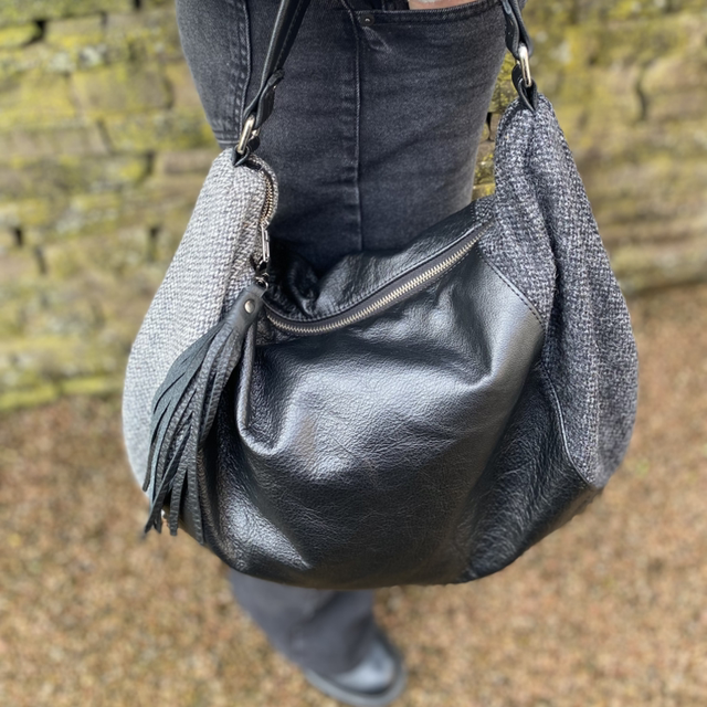 Large slouchy hobo bag ‘Odette’ in tweed and soft black leather 